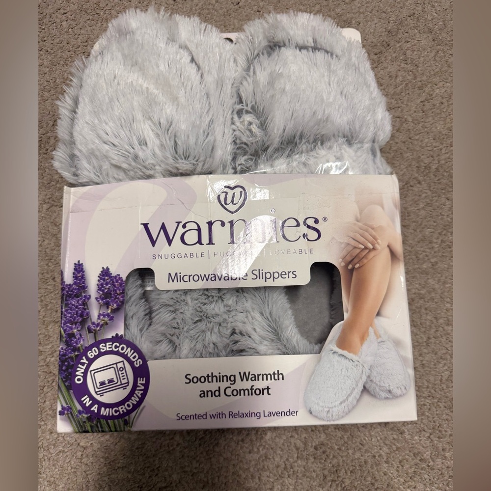 Warmies Microwavable Lavender-Scented Slippers - Light Gray